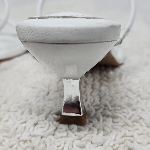 🐲SCHUTZ🐲 AGATHA MID SQUARE TOE WHITE LEATHER LADIE 6 CROME KITTEN HEELS NWOB - Picture 10 of 16